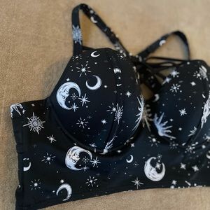 Torrid Celestial Sun Moon and Stars Push Up Swim Top Size 0R♥️